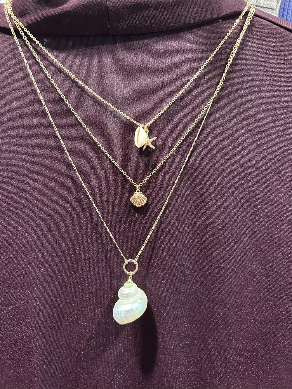 Adjustable Gold Layered Seashell Pendant Necklace
